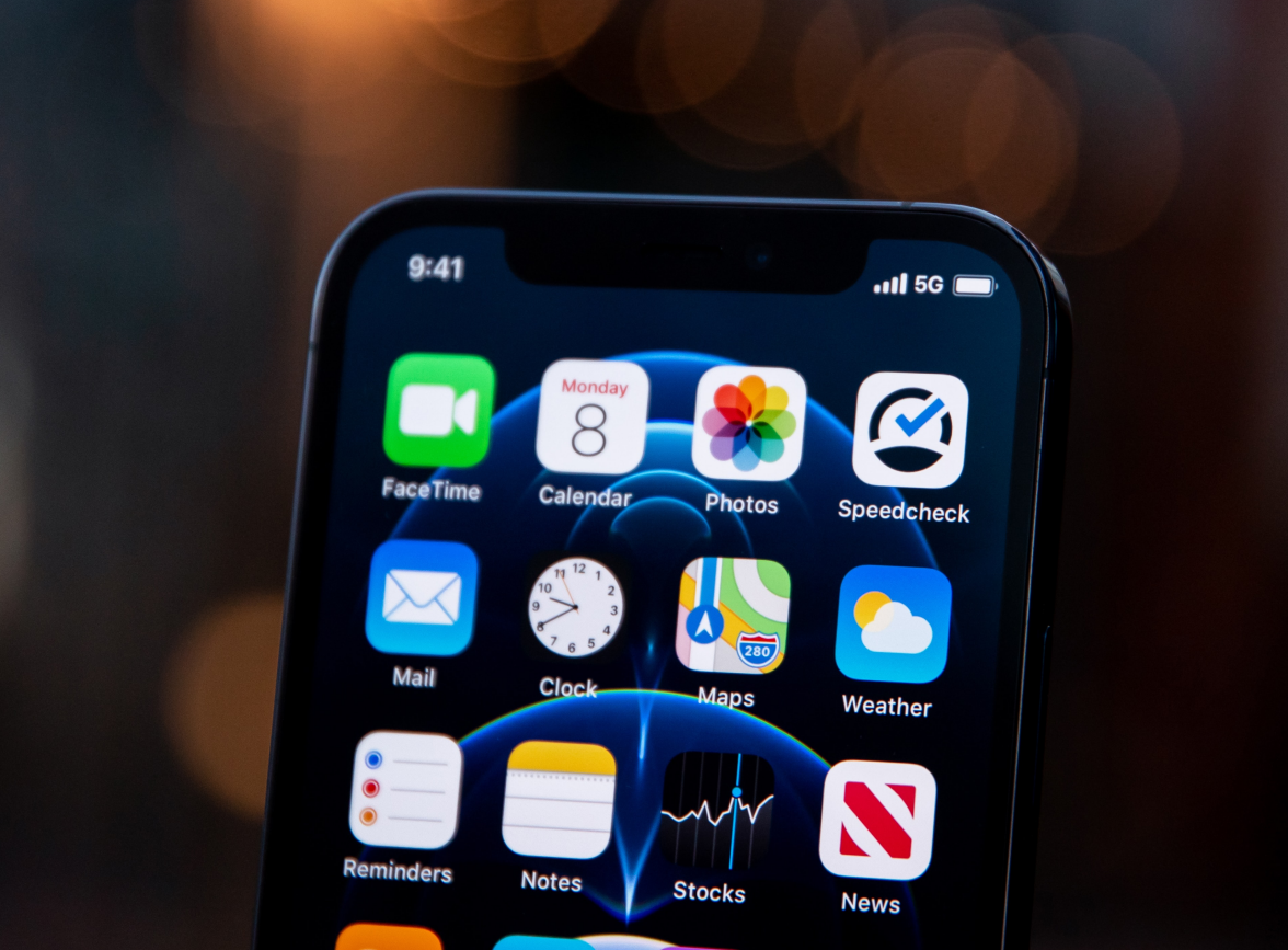 莲池苹果手机维修分享为什么 iPhone 12 在冬季会自动关机 